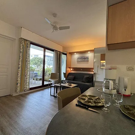 Appt 2 Pieces - Lr010-032